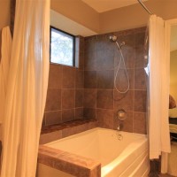 Photo of 11908 Elfcroft Dr, Austin TX 78758