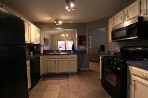 Photo of 11908 Elfcroft Dr, Austin TX 78758