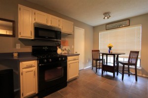 Photo of 11908 Elfcroft Dr, Austin TX 78758