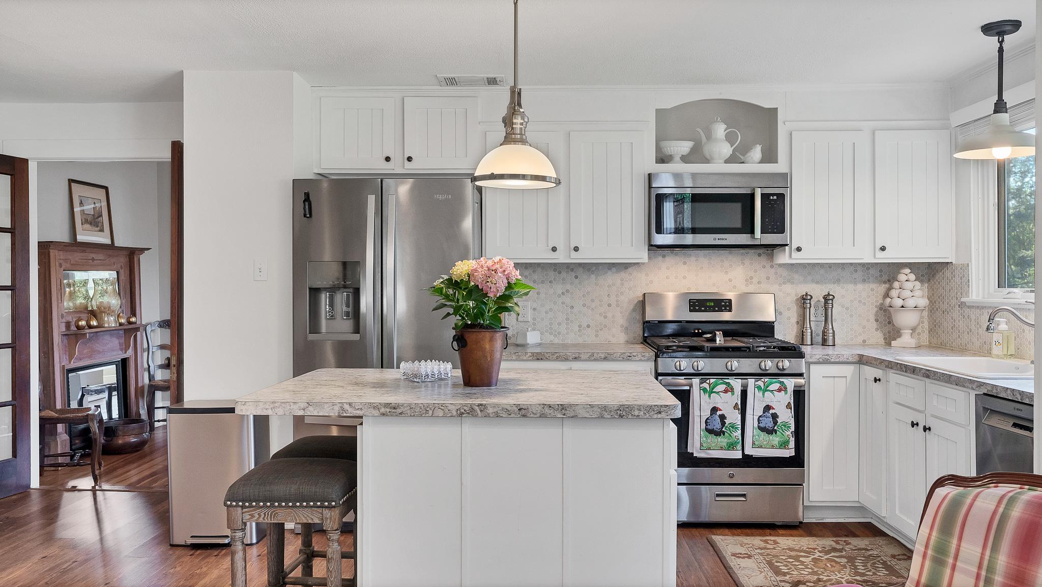 Kitchen photo at 1305 S College St in Georgetown Texas